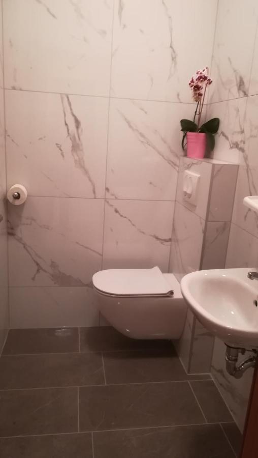 Apartment Sunny Place Pula Bagian luar foto