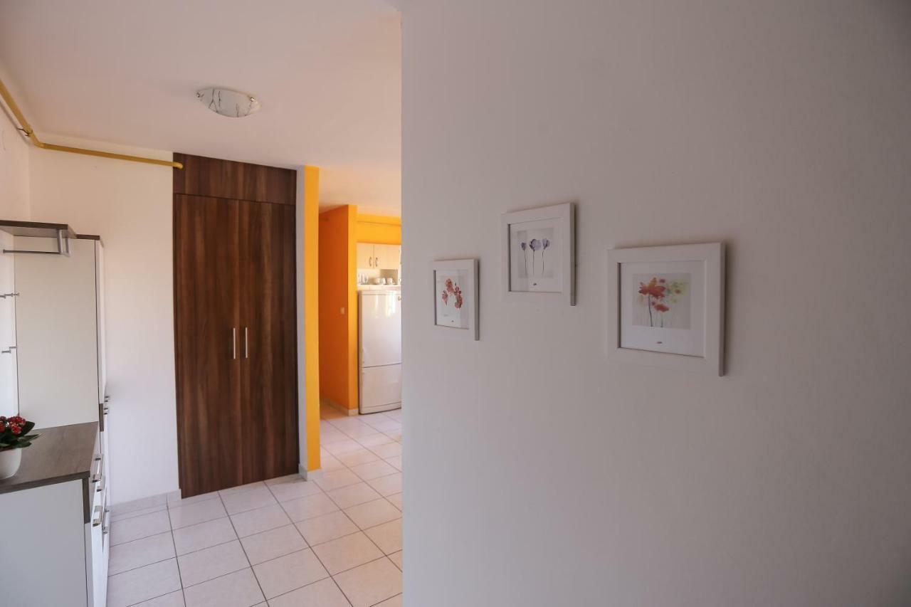 Apartment Sunny Place Pula Bagian luar foto